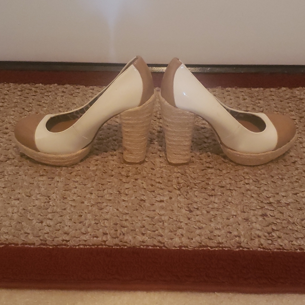 Fancy Shoes - Picture 4 of 6